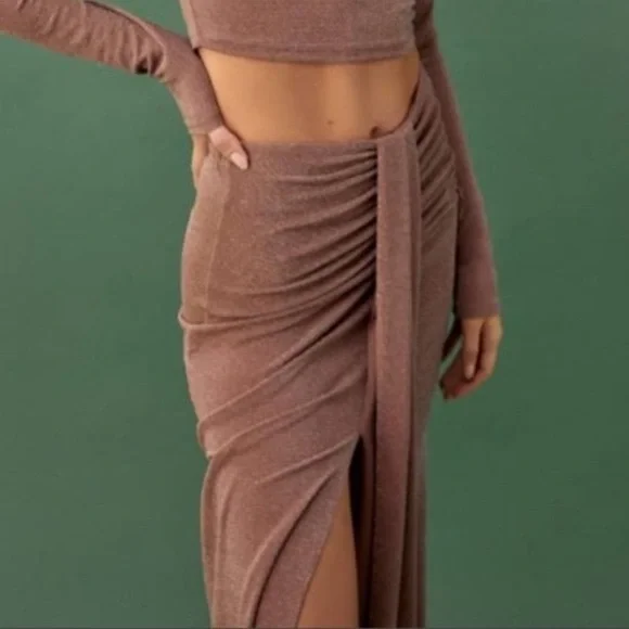 Reformation Shimmer Zion Skirt Dusty Purple Maxi Skirt - Size Medium - Picture 2 of 7